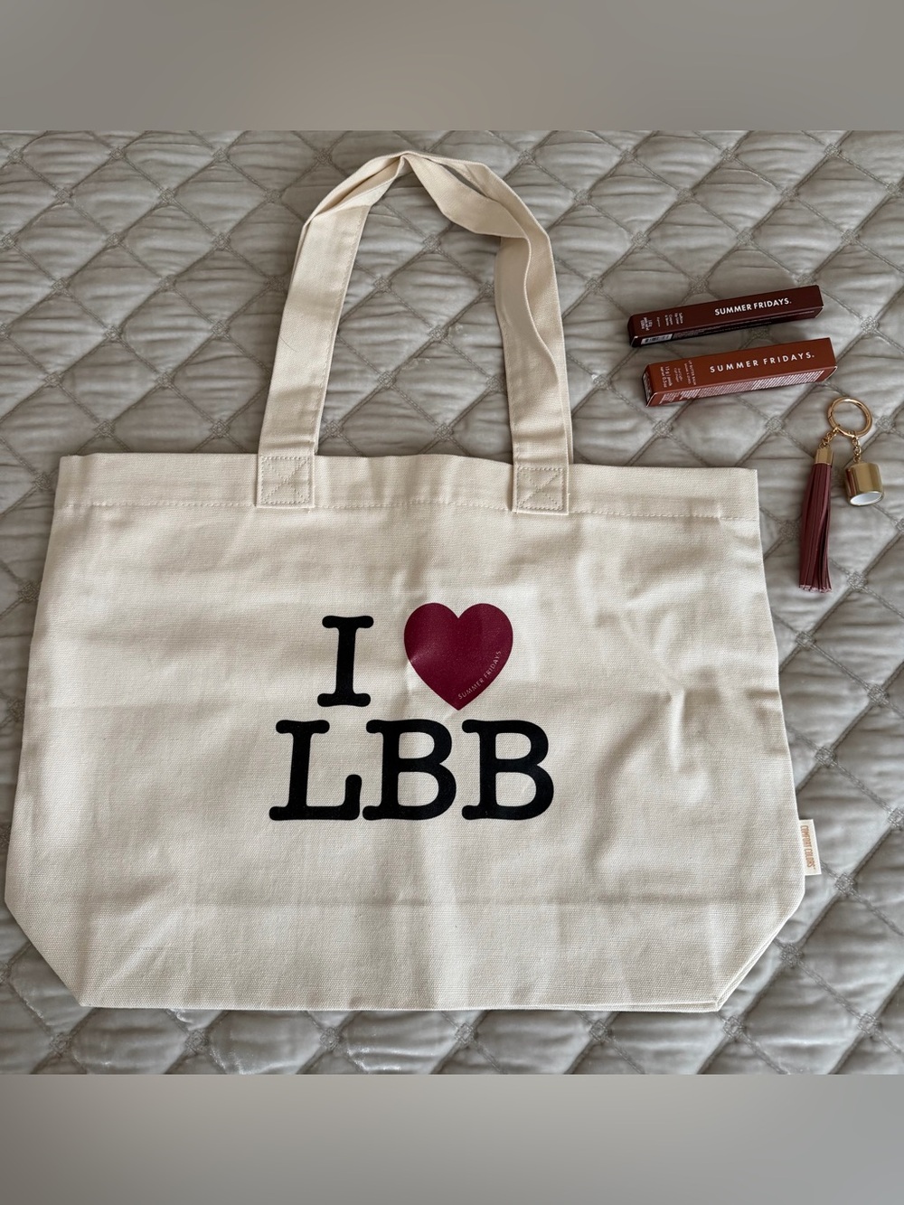 Summer Fridays NYC Pop Up Bundle - lip balm, lip liner, tote bag, balm holder